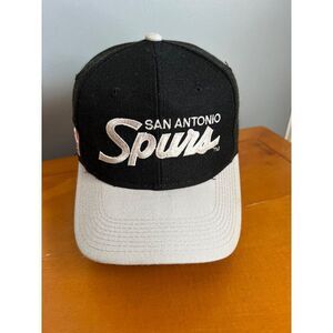 Vintage San Antonio Spurs Snapback Black & Gray Sports Specialties Hat G3